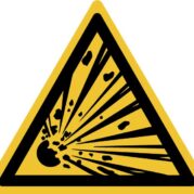 W002